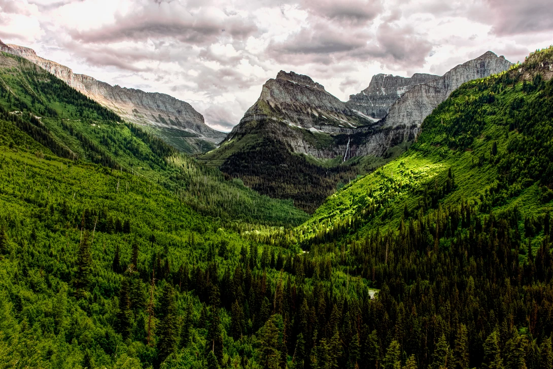 View 7ff7ed055ac6078395c46e467036d662.jpg by Josh Bryant