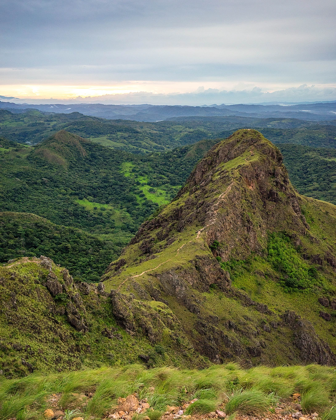 View 19c2df9346446fd8211c609897b8f662.jpg by Ignacio Espana