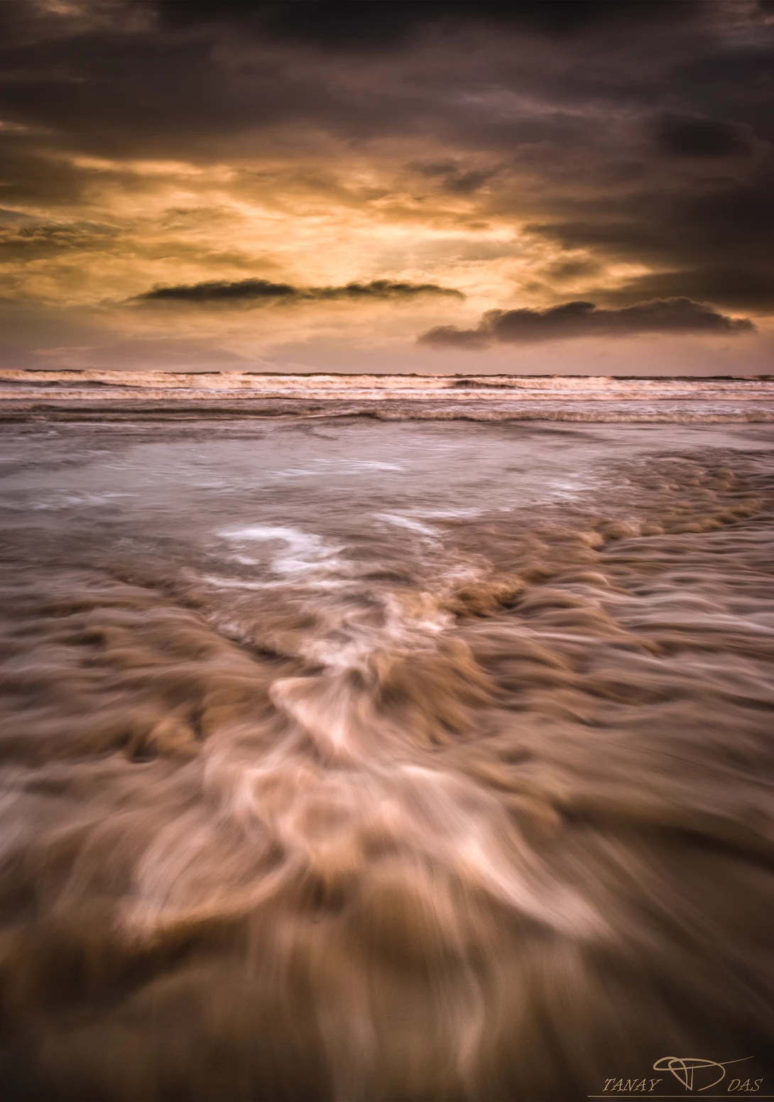View 78ead847ca303880e9330dcbec69d013.jpg by TANAY DAS