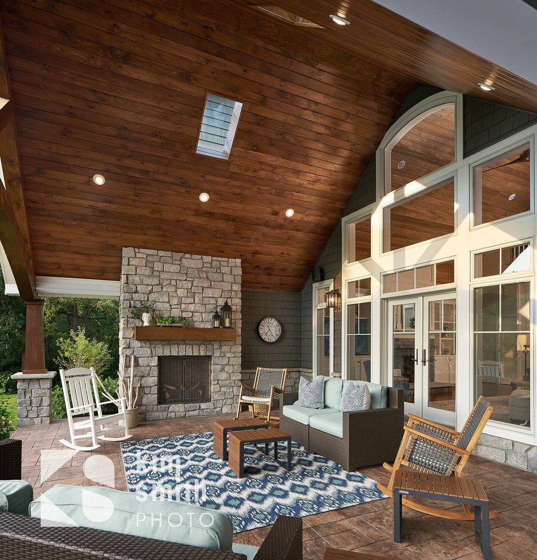 View 42d6f7041b6955eddbcbf600dd04fffb.jpg by Kim Smith