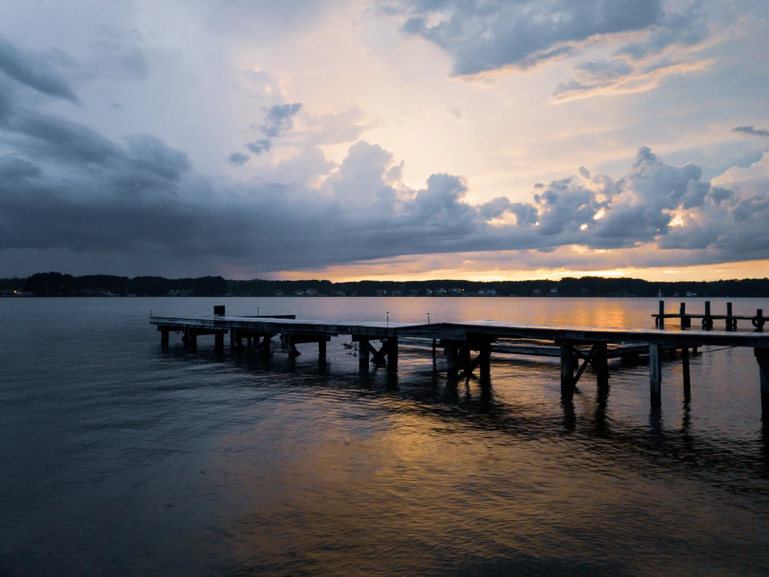 View d88fac38ae3c2f77b9ce55d662266ee2.jpg by Mark Guinn