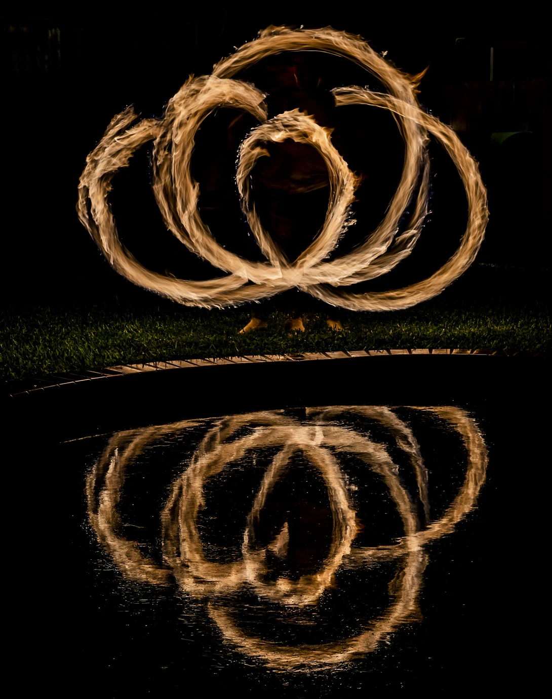View 98f7e7537045fb37d08bd5d52f0a08ac.jpg by Eduardo Perme