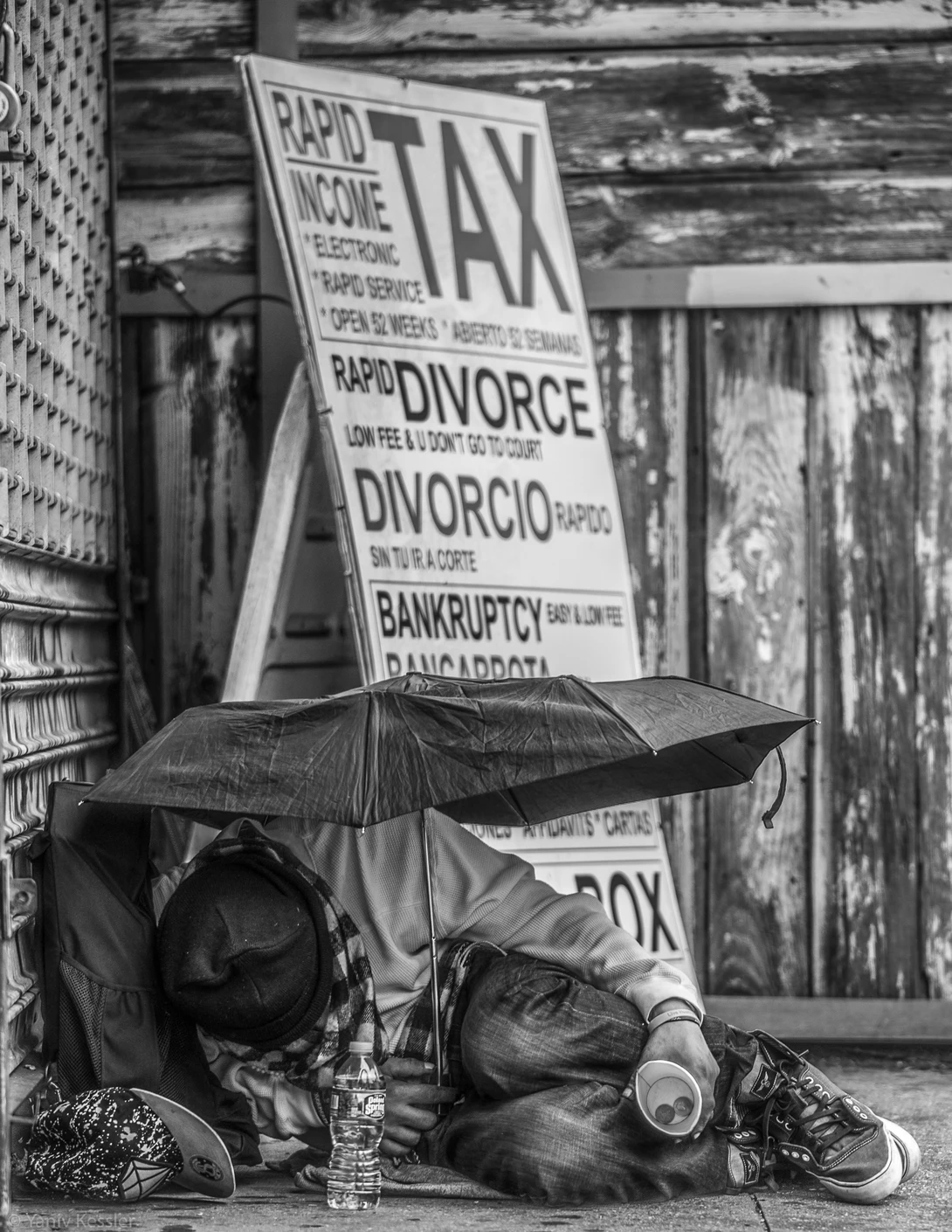 View b2c0e32169218f2cde77cc6fdb09a569.jpg by Yaniv Kessler