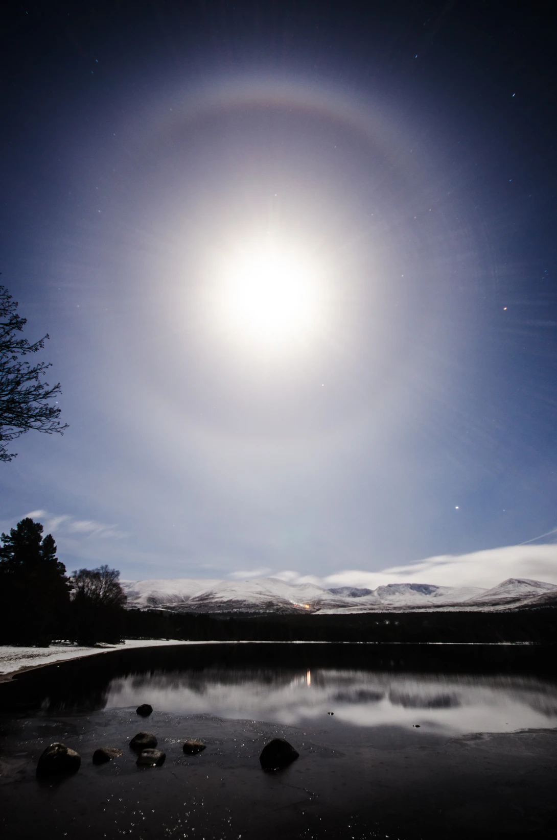 View 6dd3091f3a04b21e7a1f1296e676554a.jpg by David Russell