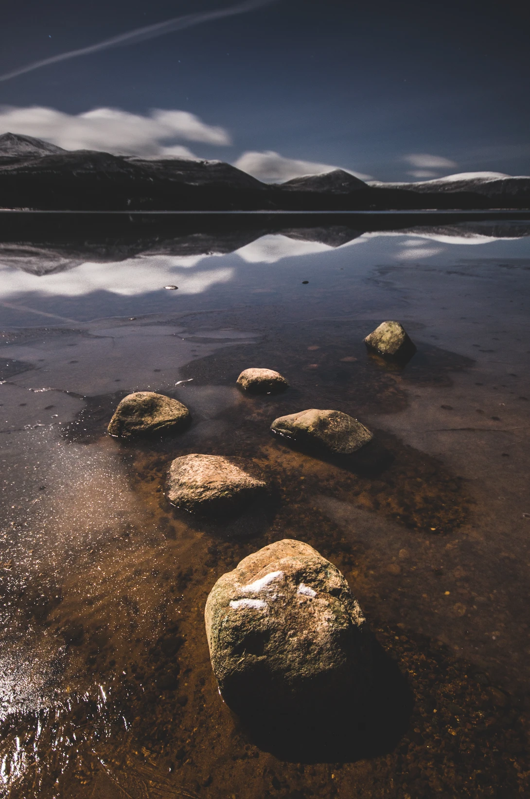 View b5d47d5d337cb74eb3084d144a7a2ed2.jpg by David Russell