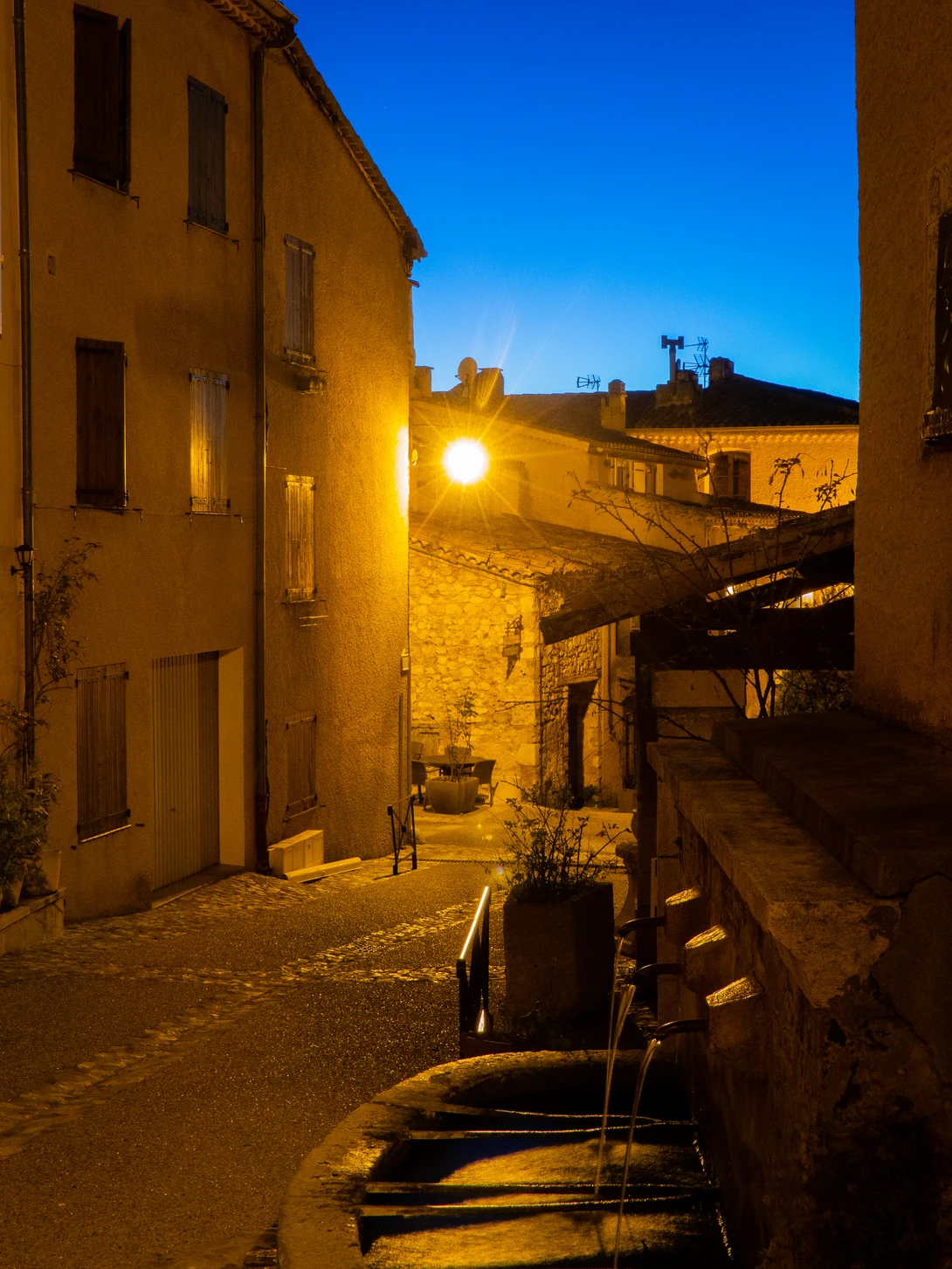 View c791bb48ba2c44912c56b193f70682e0.jpg by Nick B