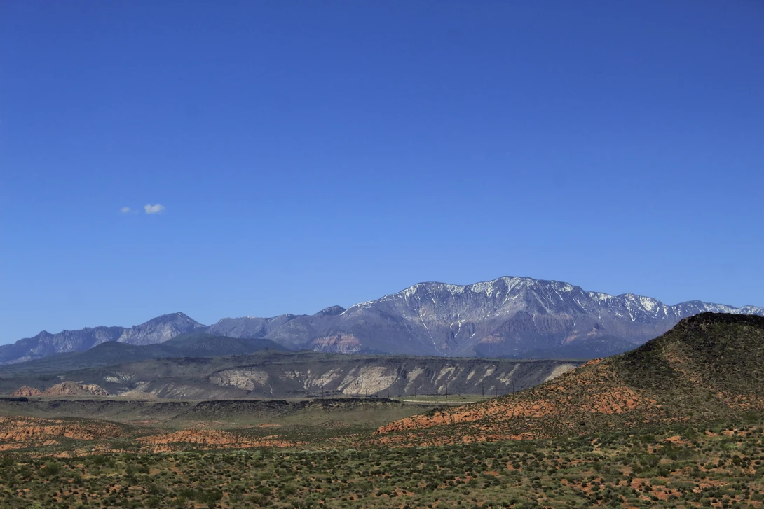 View bb7d4915f2016e2d39a3ecae5ee97814.jpg by Elizabeth Yorick