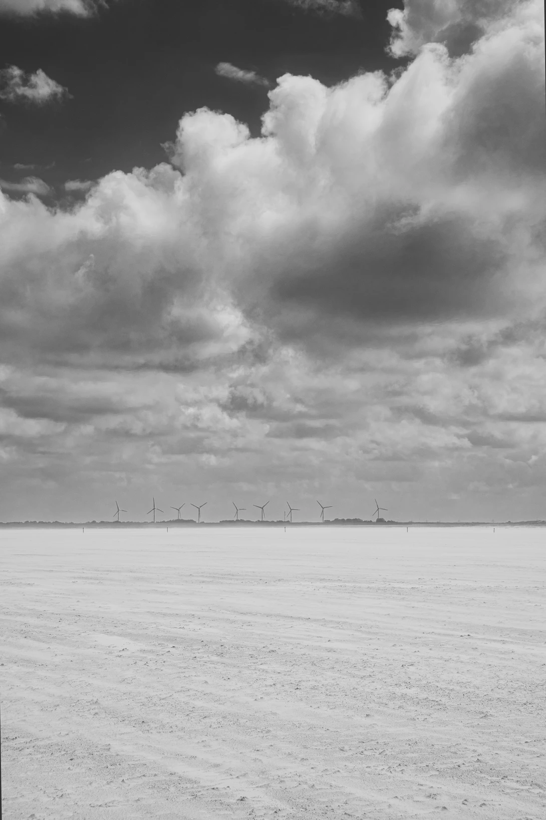 View 1a4bce6159e2c1dbe7992fc27b286e12.jpeg by Kandid Letters