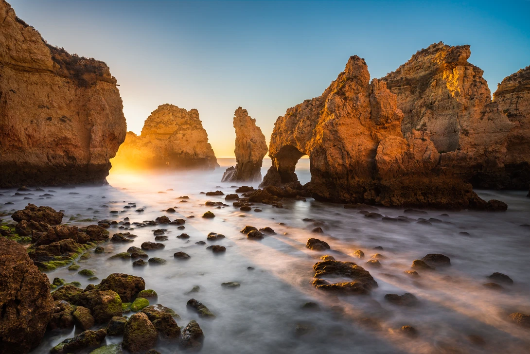 View e7dee71248f2b4c8c2e34e1c45226ff7.jpg by Josh Sanders