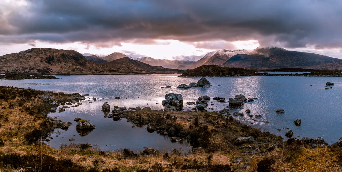 View 089928a8ce0183d33f4e48c978b5dc15.jpg by Derek Bradley