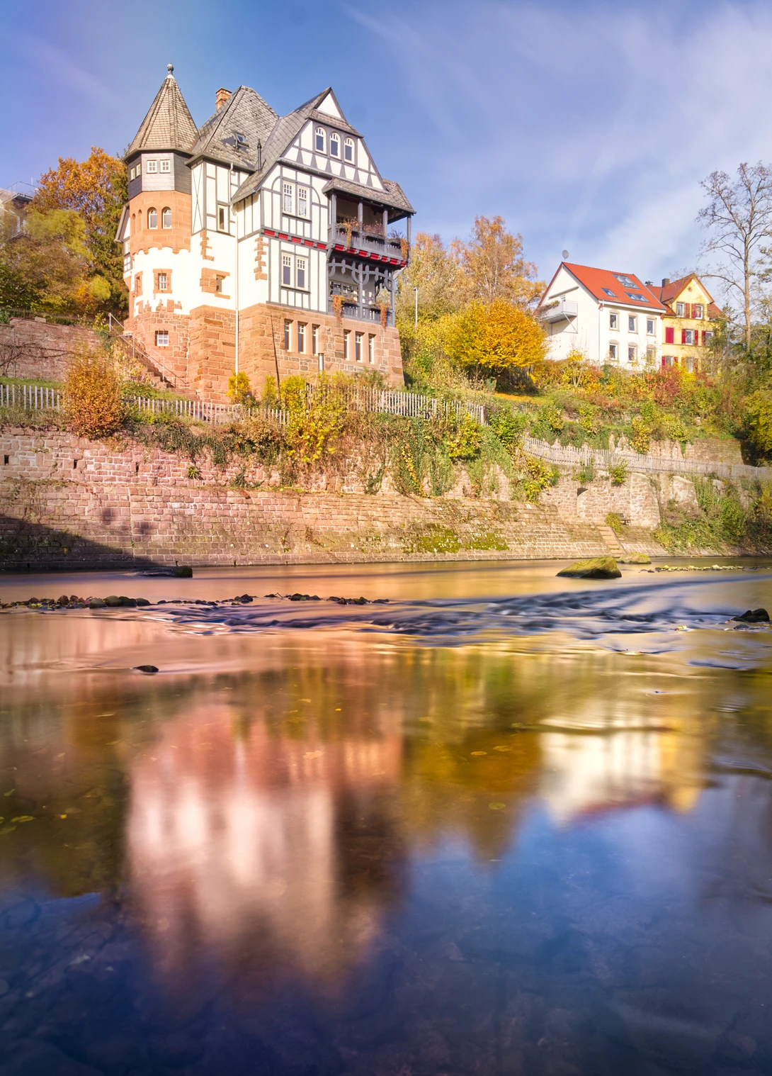 View 30434c6139602ecccb01e474acd3ca5e.jpg by Vincent Bornbaum