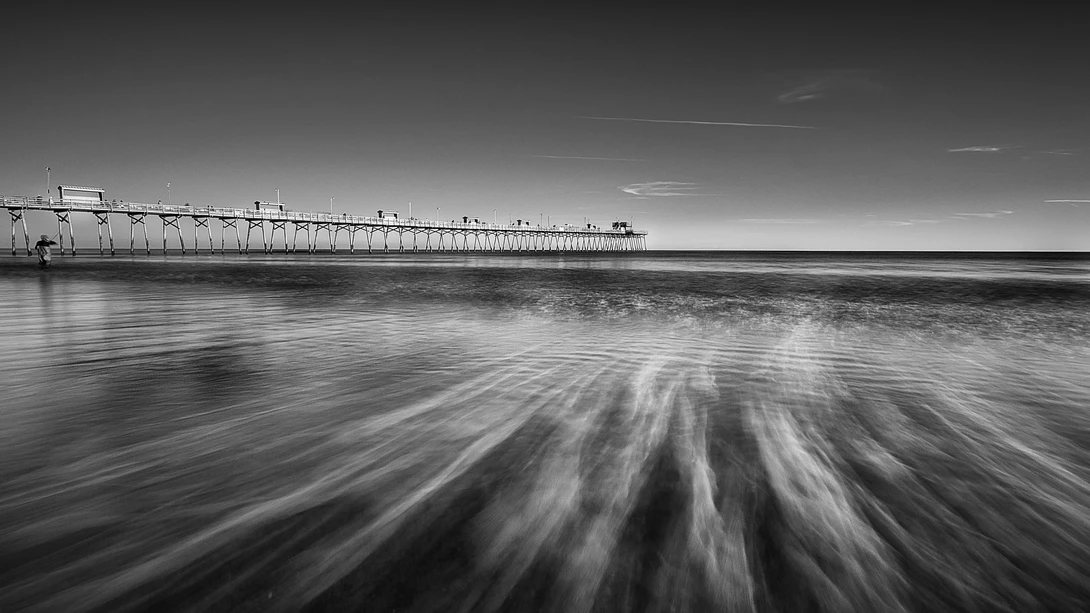 View e48bca12e10e0a3f631cb9a7b9d57f5a.jpg by Kyle Foreman