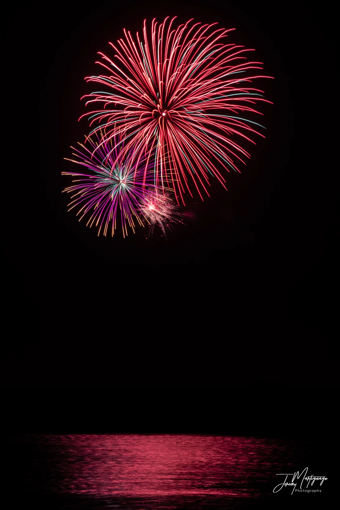 View 6f75d806a6b35eb0e12184e7dbd69cd7.jpg by Jeremy Martignago