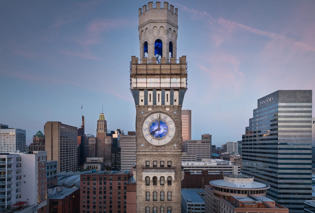 View 4b9719e76a406896d77b9587d27be771.jpg by Eric Tate