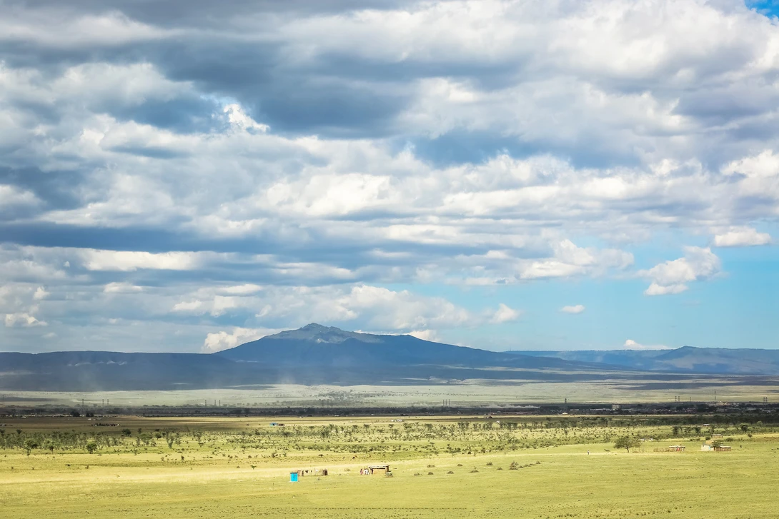 View e8dbdd0a4119bc0c487f588a65b6a3a4.jpg by Antony Trivet