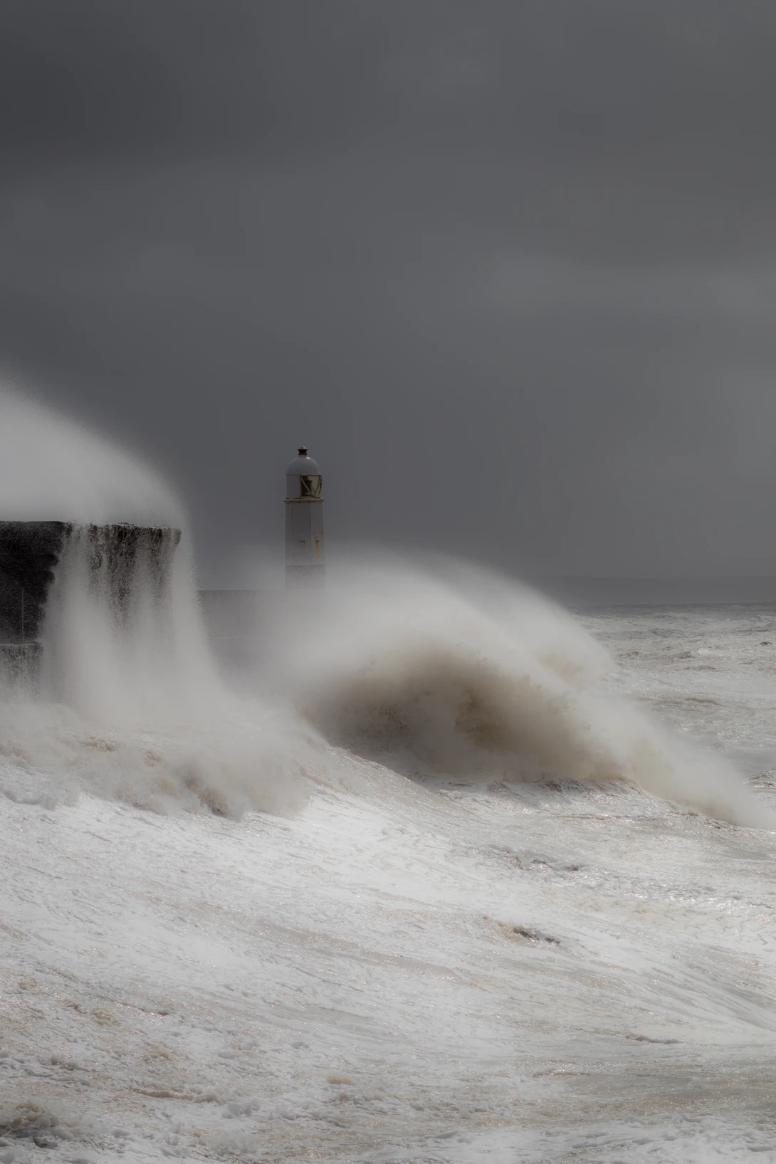 View 2f8897dd2f9c8e9e5f9a591f57ef9dbc.jpg by Ian Hayward