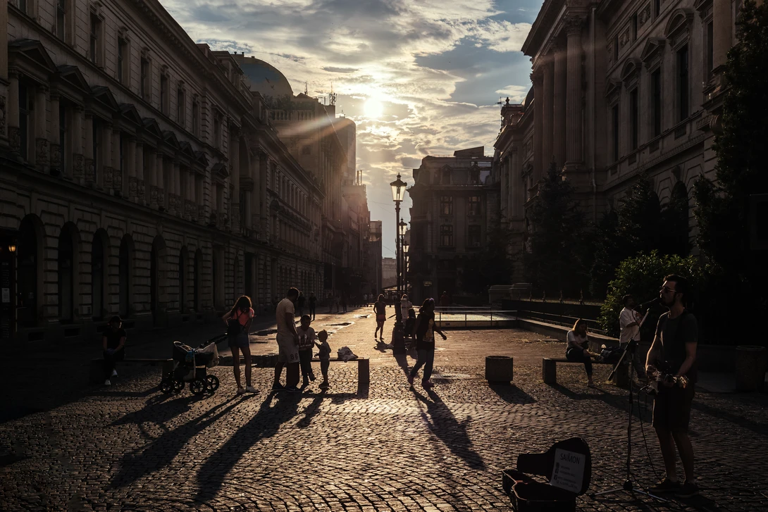 View 912d7dbb152f6e72ba6e12623064f46d.jpg by Alejandro Ilukewitsch