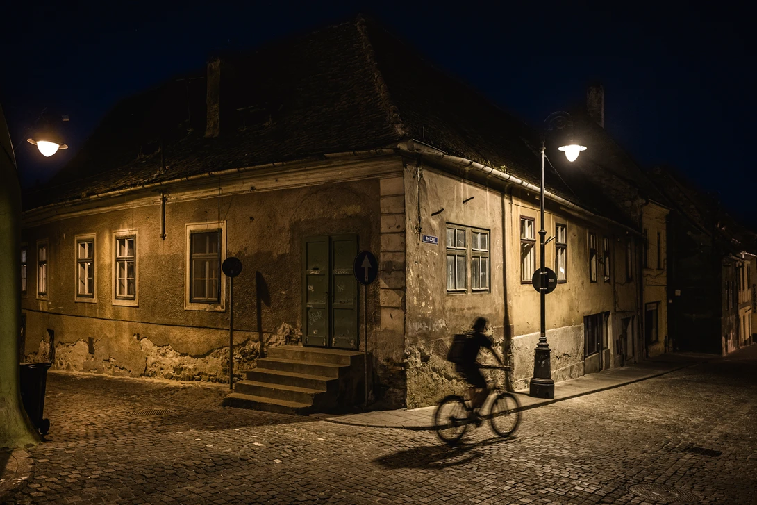 View c95478427986b9f0d998201773fec75f.jpg by Alejandro Ilukewitsch