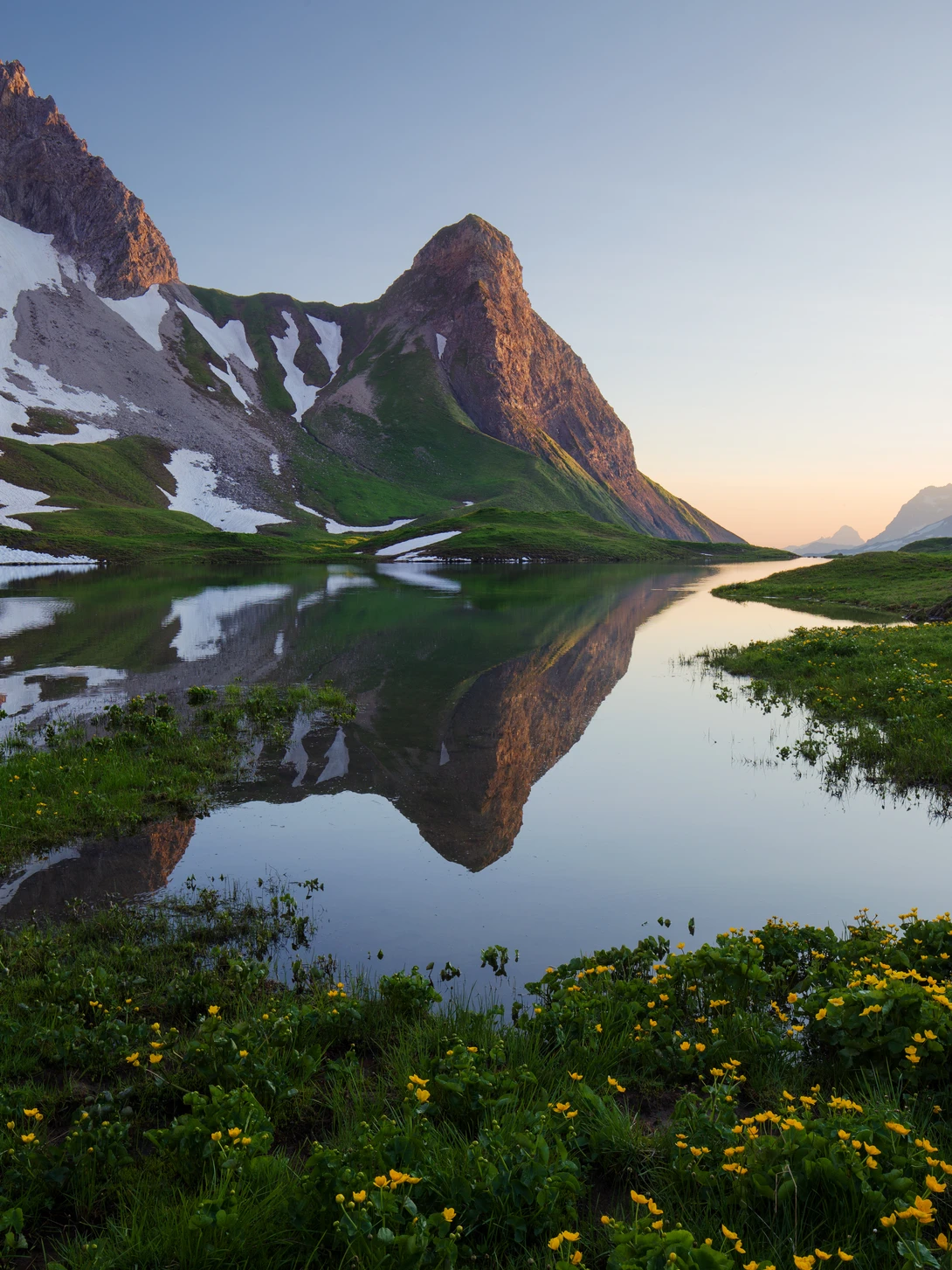 View 36f9c08ee88f3eba205d31c65f237035.jpg by Lukas Bornheim