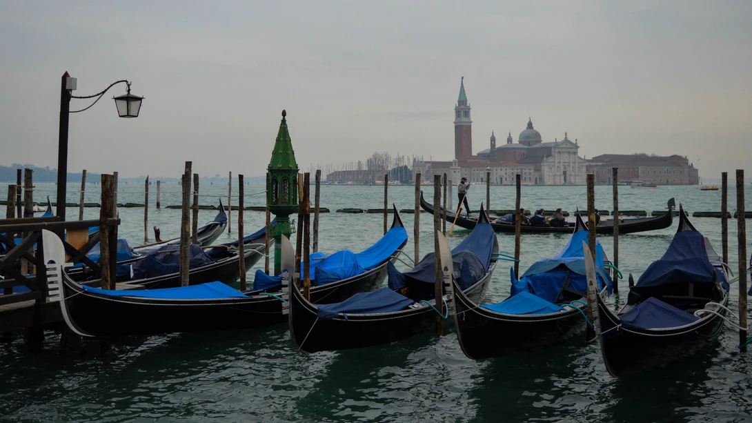 View Misty Morning in Venice by Peter King