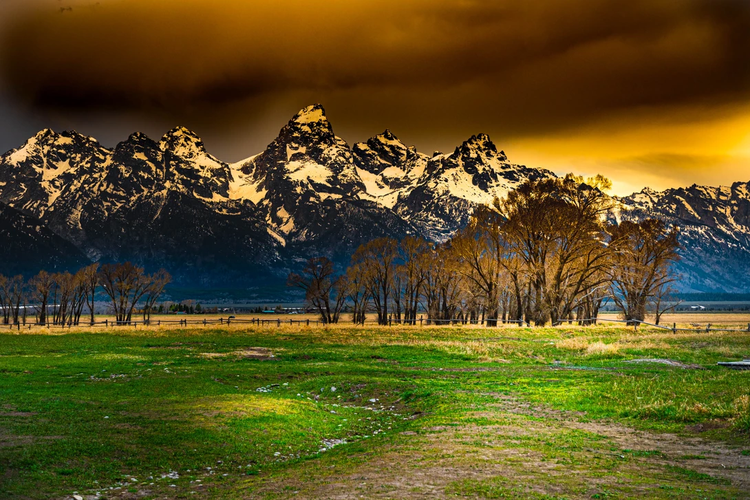 View 7dcddd43f71e9ce5b1cce699eea02c3d.jpg by Joseph Marc Photography