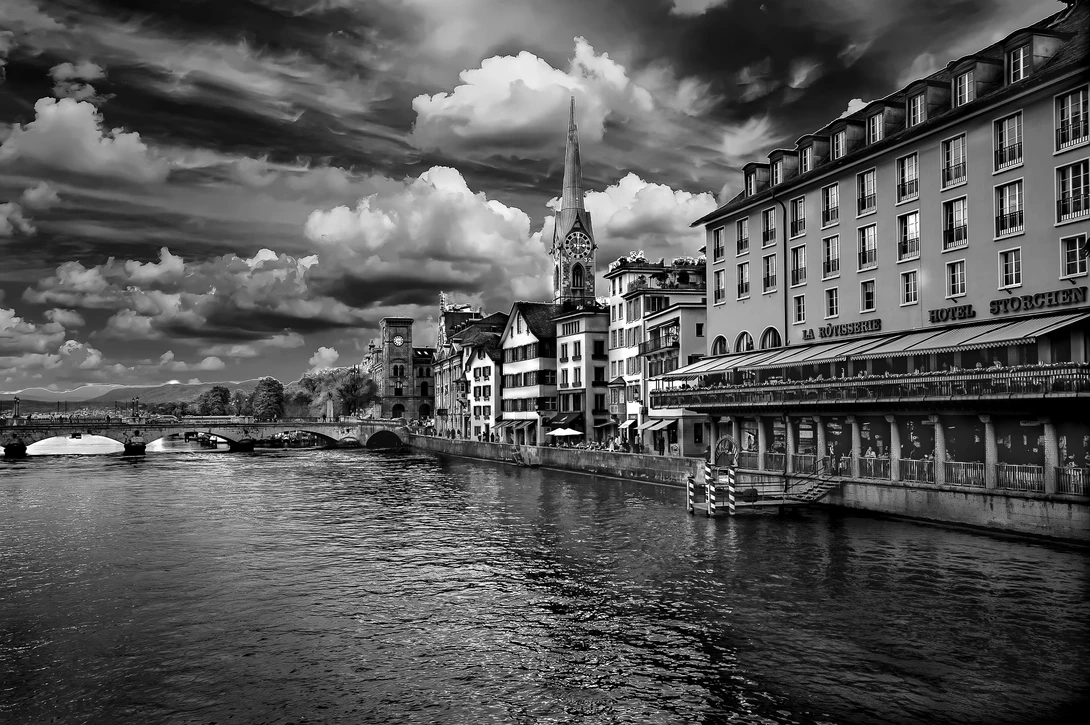 View eb8e6167befbd307c93562e745e2a1e7.jpg by Jonathan Usha