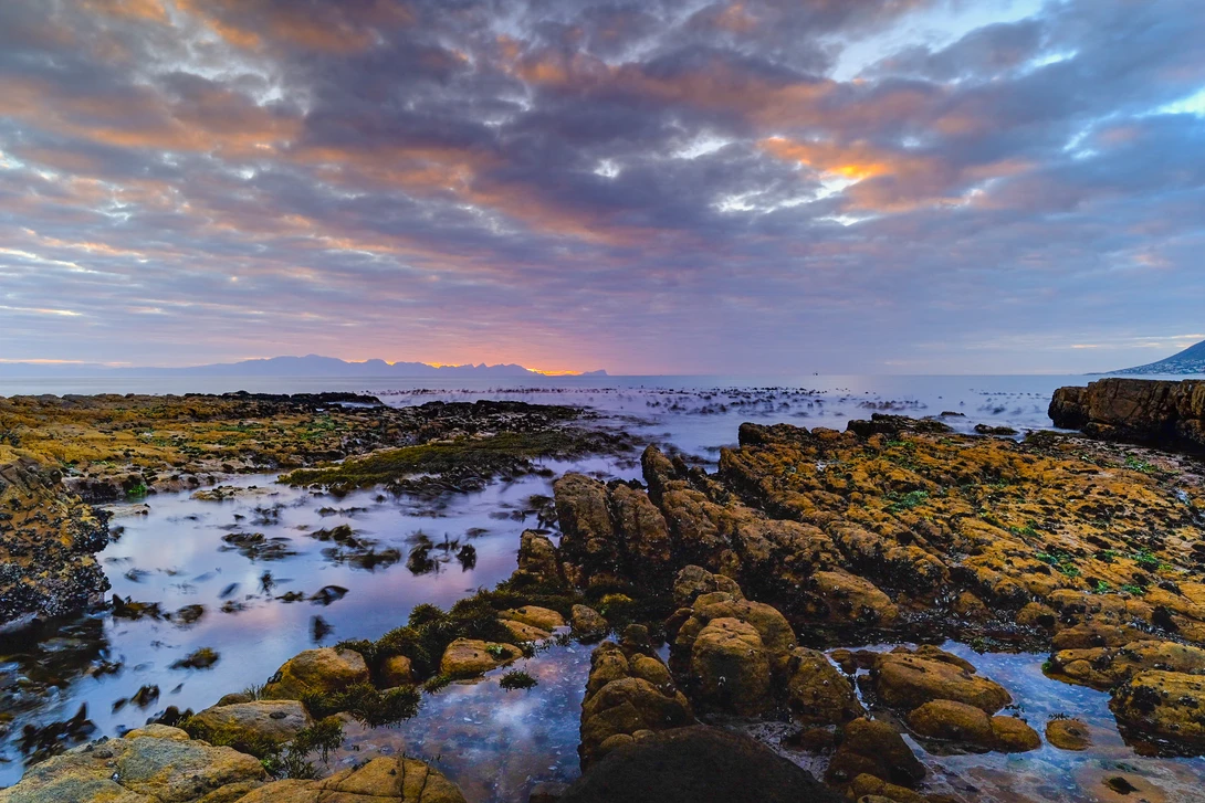 View 95595802f78dda54e44e18d17c9396be.jpg by Langa Ncayiyana
