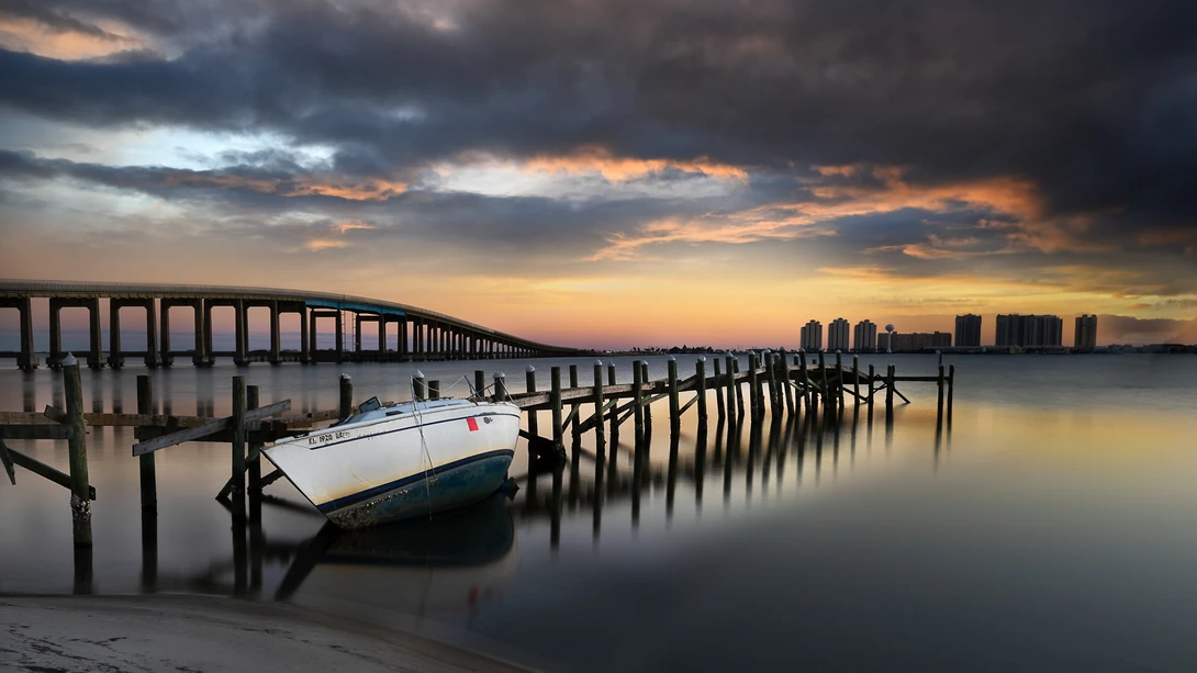 View 67adb3c62a9e75fae1c23e13e50365f2.jpg by Mark Jewell
