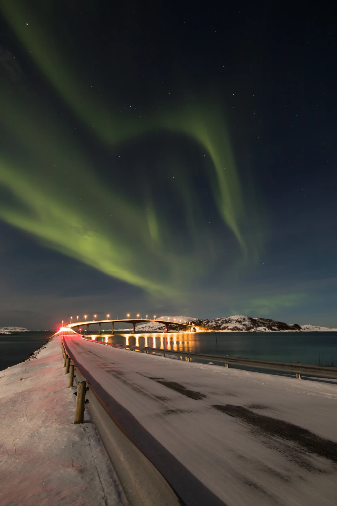 View 67f60bb90c0f493cc26bef69ad45926c.jpg by Ian Hayward