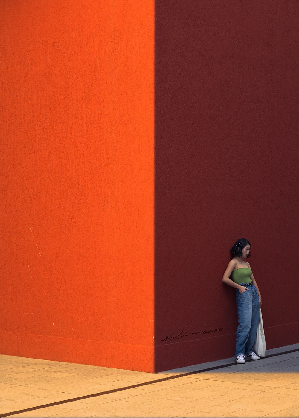View Light towards Right by Ke Liu