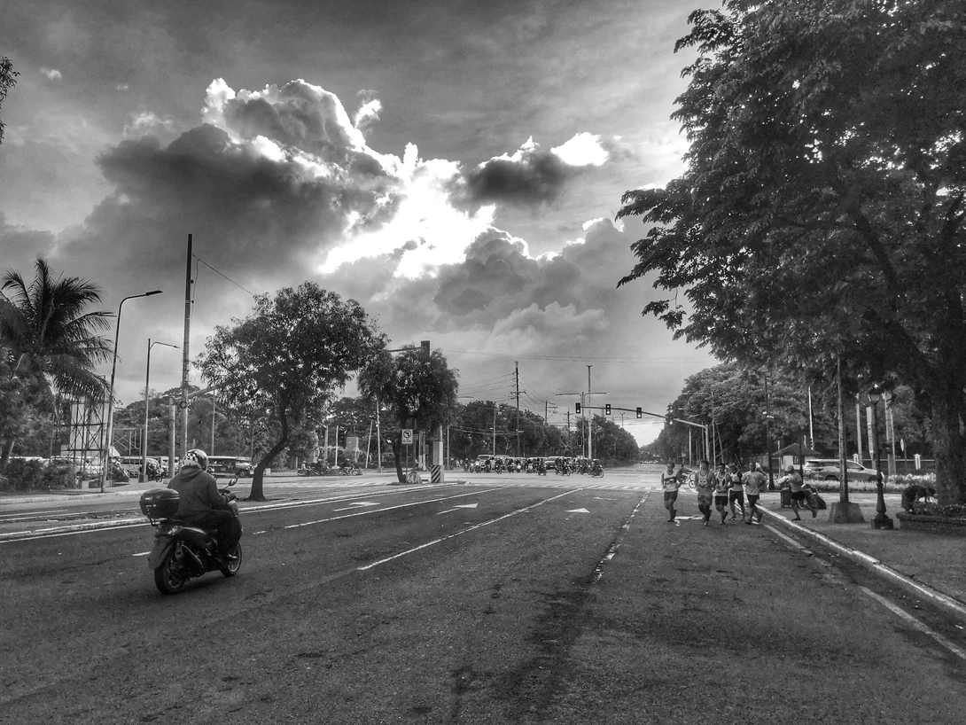 View Manila morning by Reynaldo Dizon