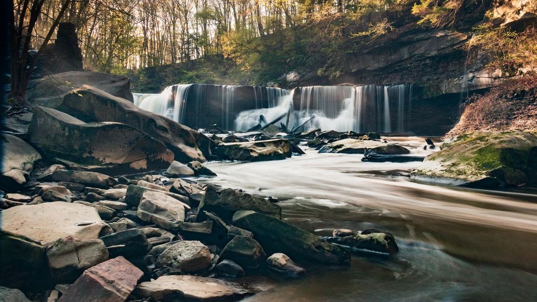 View d50b02543996f8324da51b0f58d0c63e.jpg by Daniel Frost
