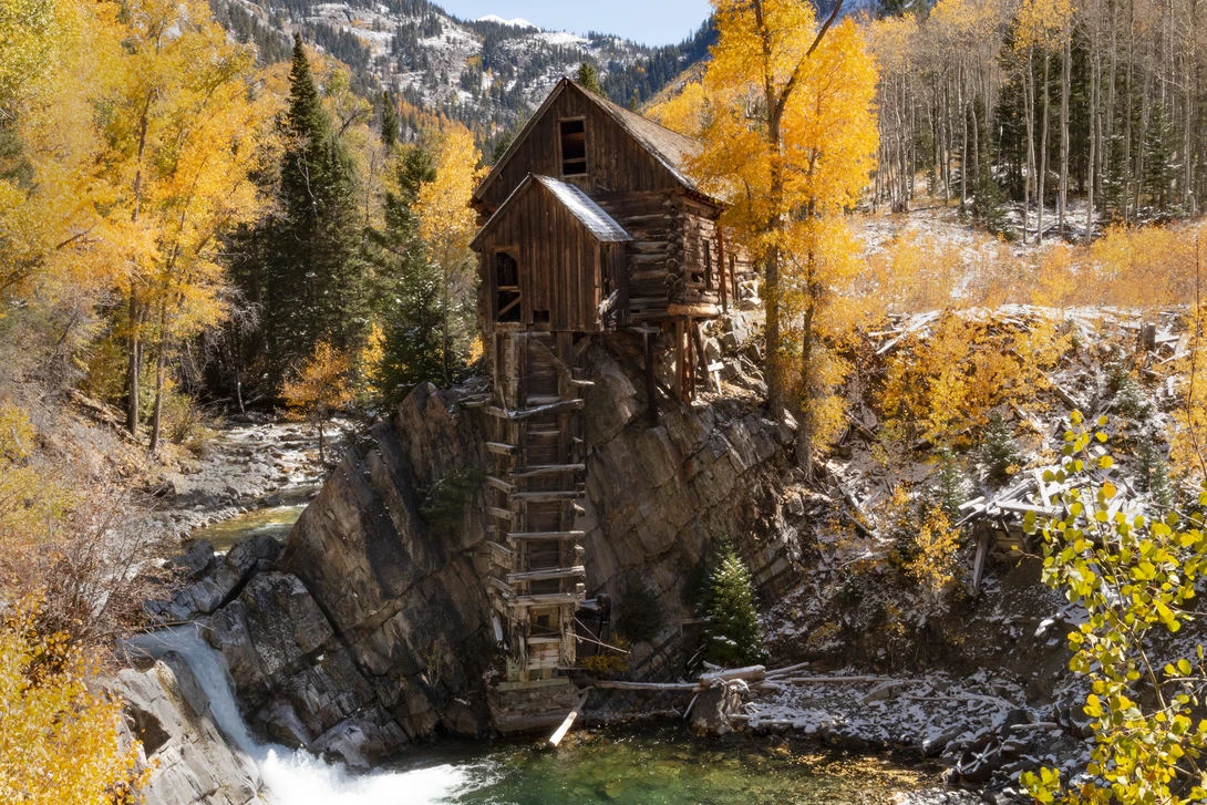 View 40b9dc86c431d174a86b31a08c0c1c68.jpg by John Pless