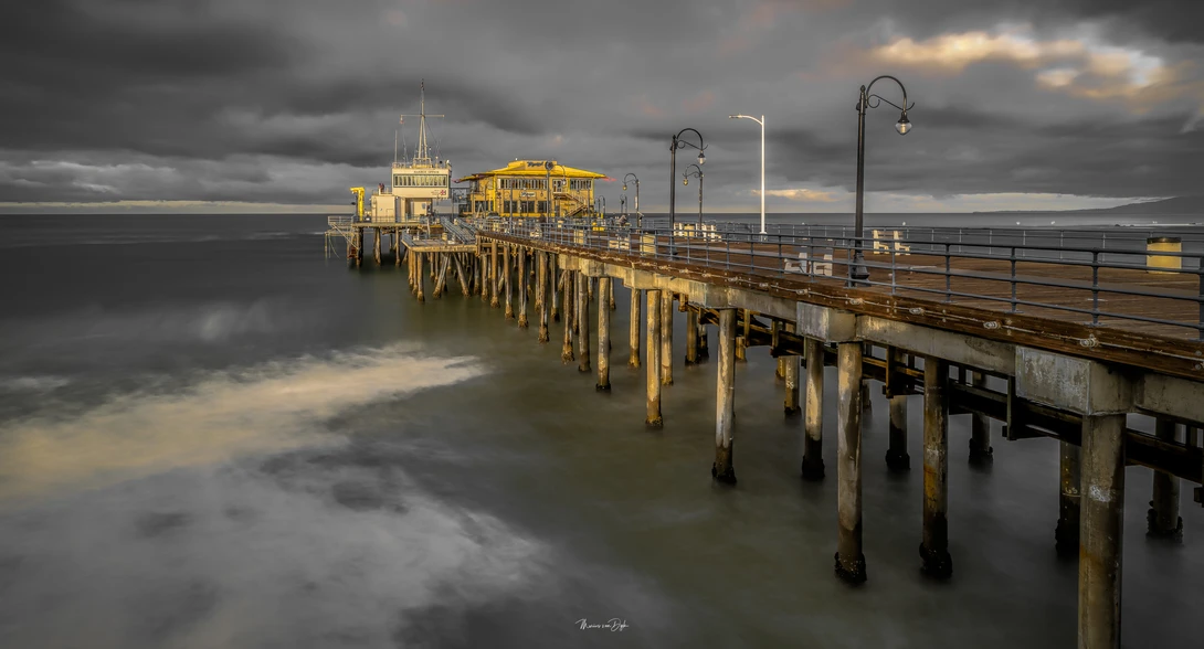View Pier 66 by marius van dyk