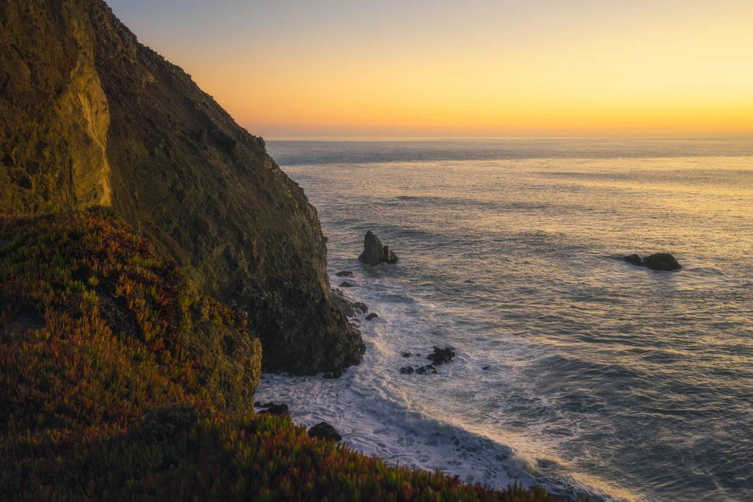 View Reminiscent. by Vincent Patrick Jorge