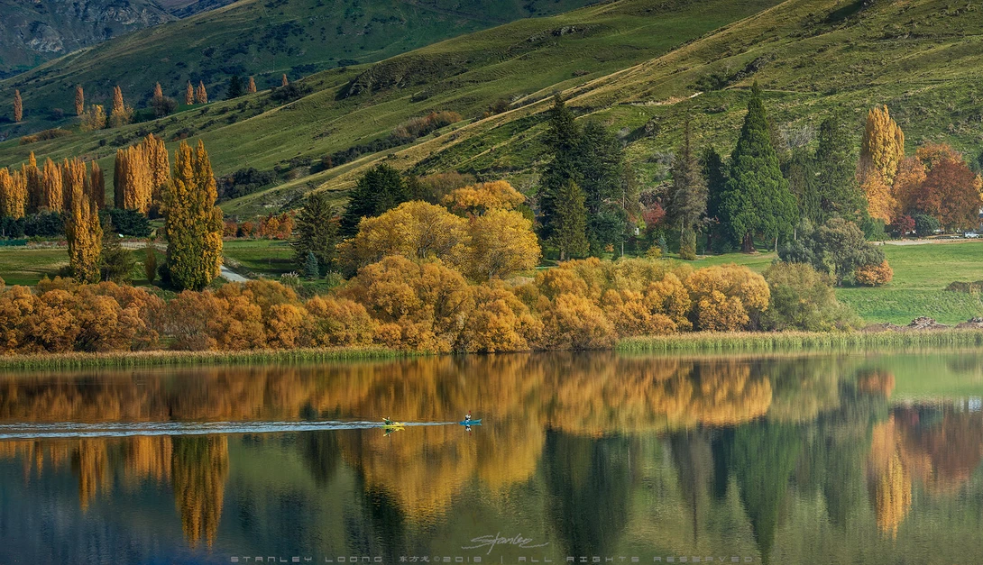 View Lake Hayes by Stanley Loong