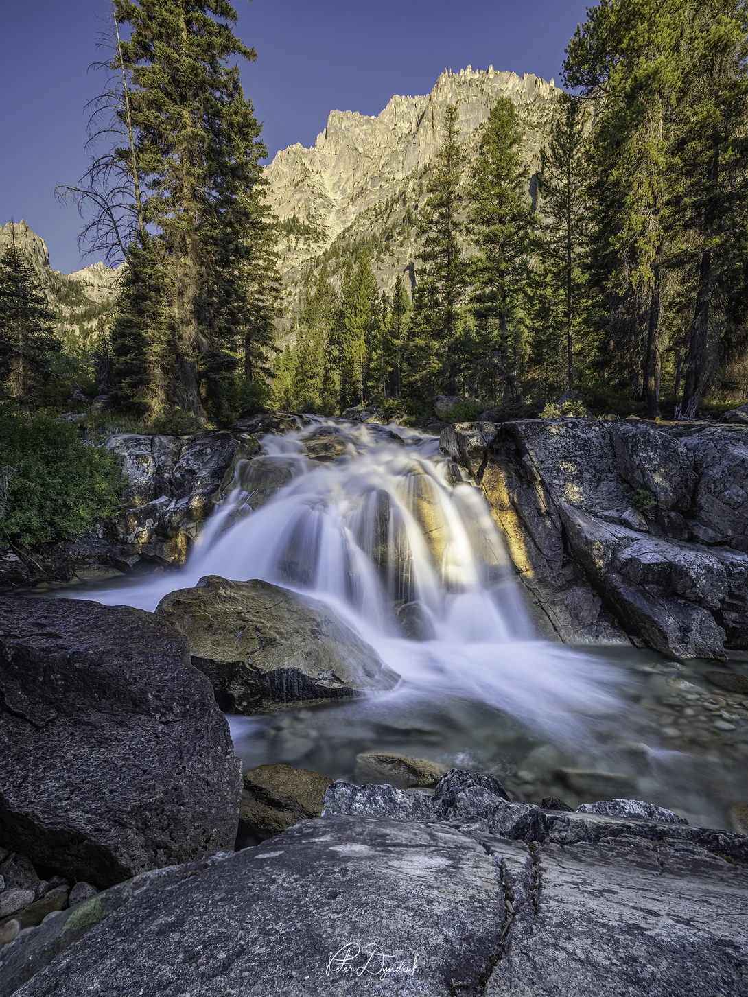 View ebab62e2a9bdb1e7690cbbdea44e117d.jpg by Peter Dyndiuk
