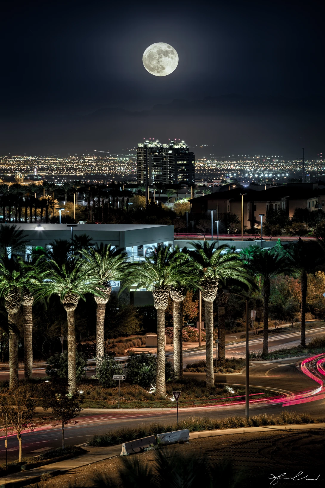 View c30304f701f98141aed51e8432ea60ca.jpg by Fraser Almeida