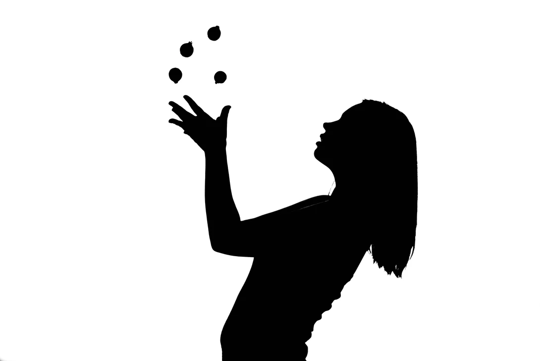 View juggler by Irina Galichskaia