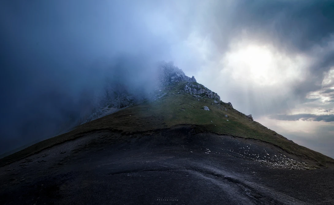 View Mountain climates by Borja Rial Pereira
