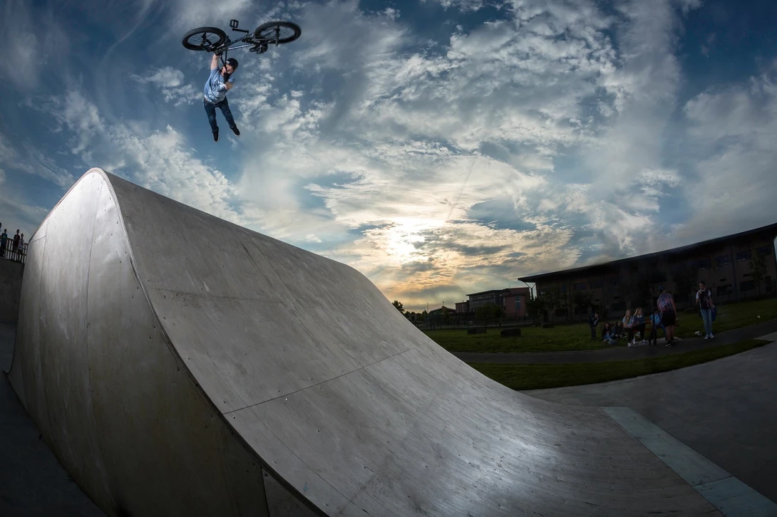 View 9817728f66c8840bcbb7d06de22d4cb9.jpg by ben mark