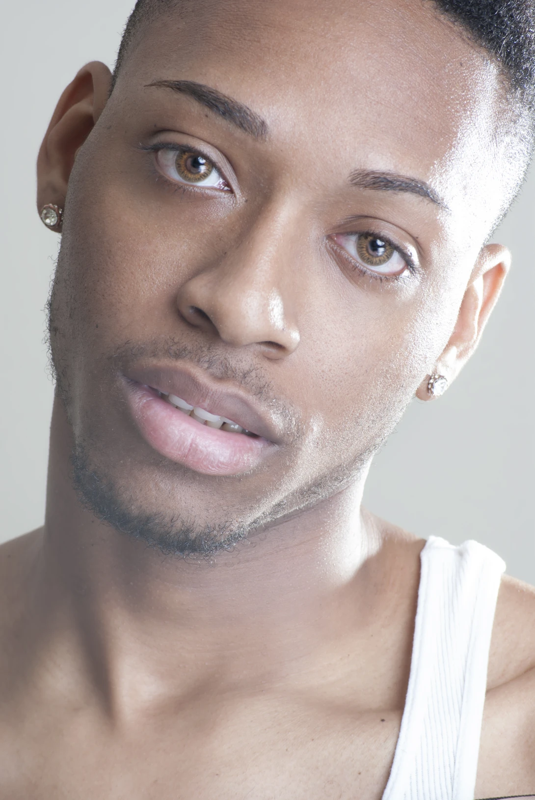 View 6e0e09cb861ff3065d208000cc4b05cd.jpg by Tavian Deonte