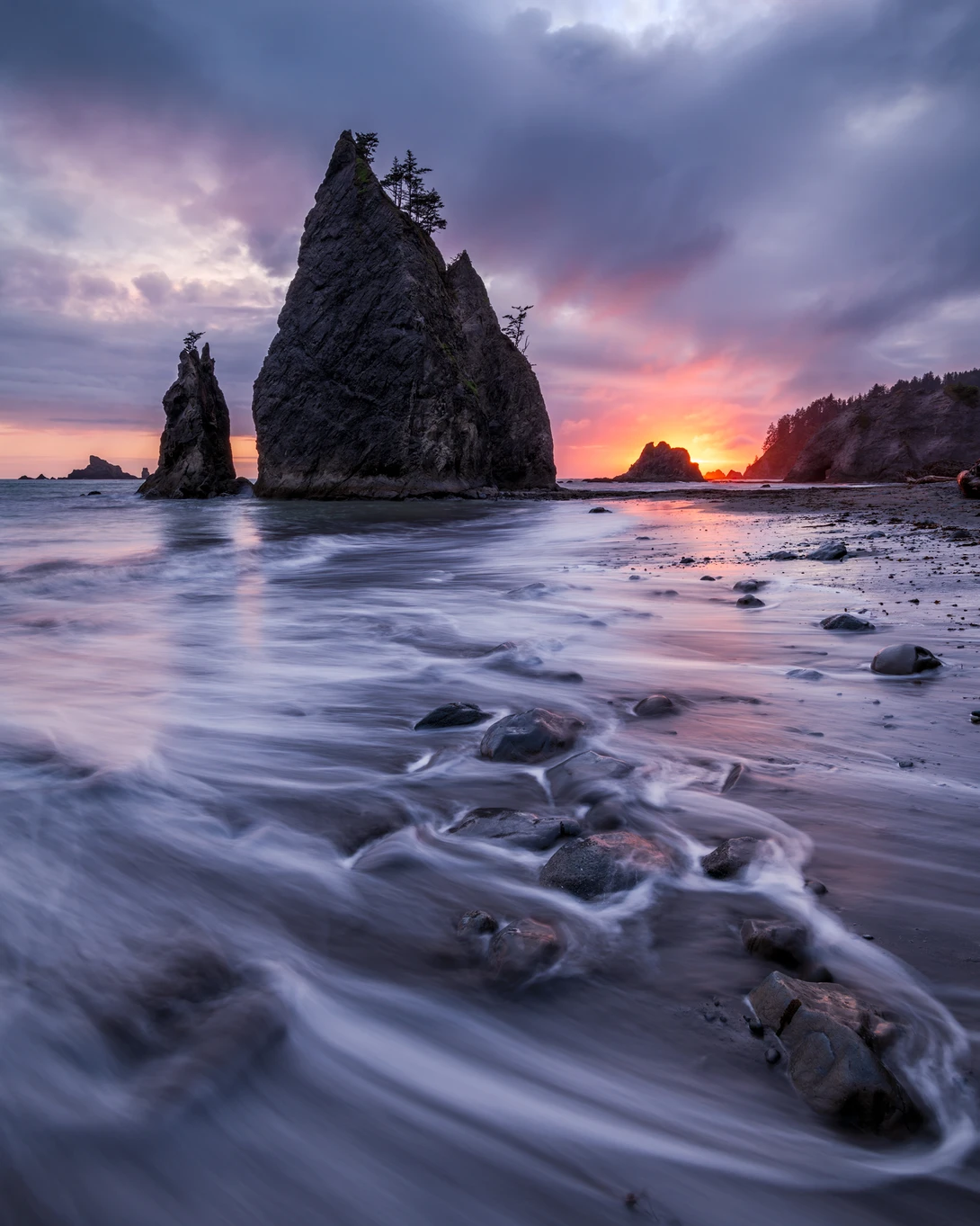View Waves and Stacks by Dan McCloud
