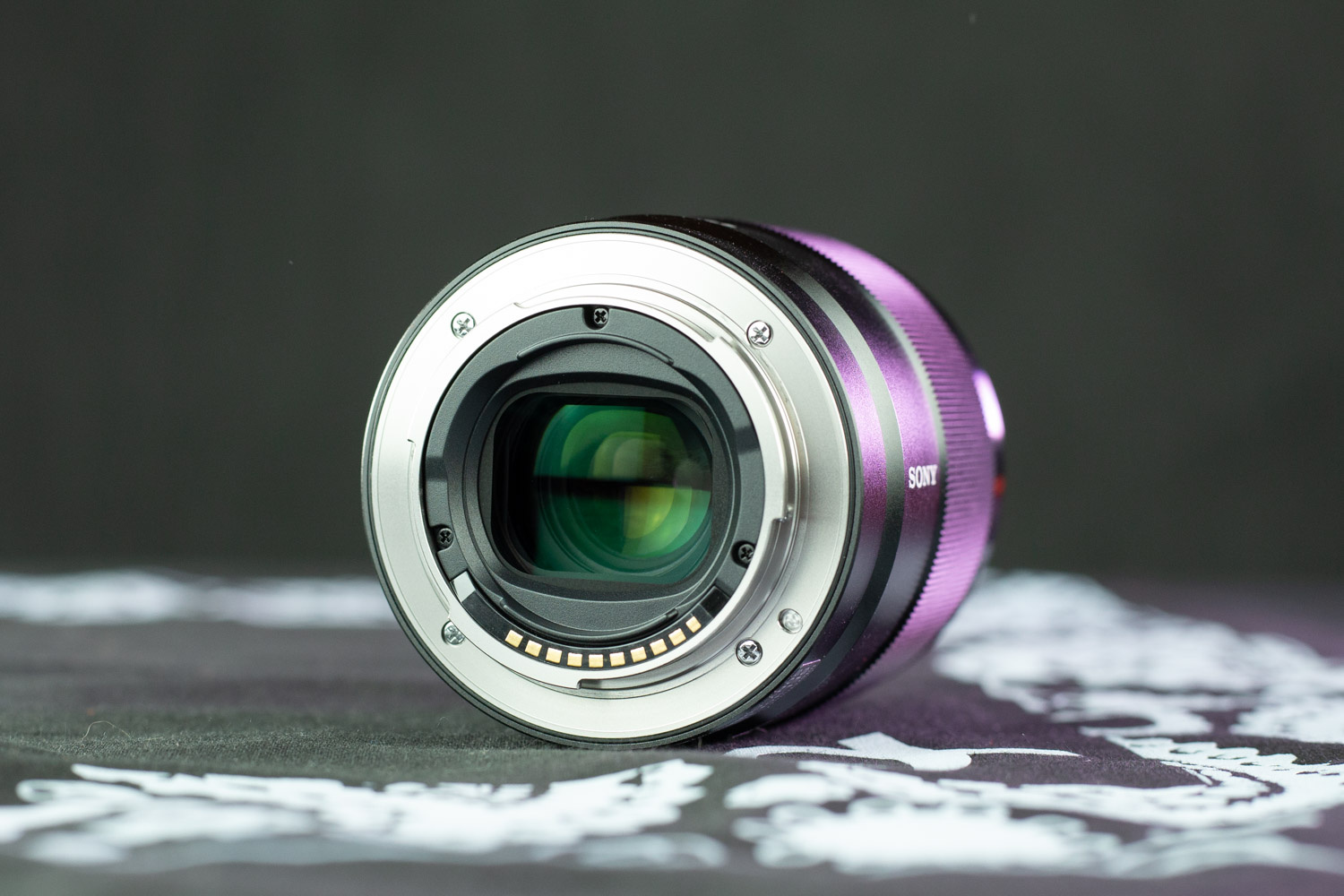 Sony FE 35mm f/1.8 Announced, Ships Early Next Month | Fstoppers