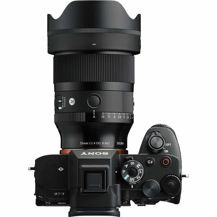 Sigma 35mm F1.4 DG II Art: Lighter, Sharper Prime | Fstoppers