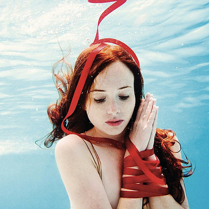 Interview With Underwater Photographer Elena Kalis | Fstoppers