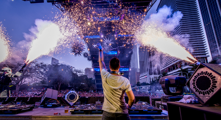 20130316_Sander van Doorn_Ultra_© Ash Youd - www.ashyoud.co.uk_1