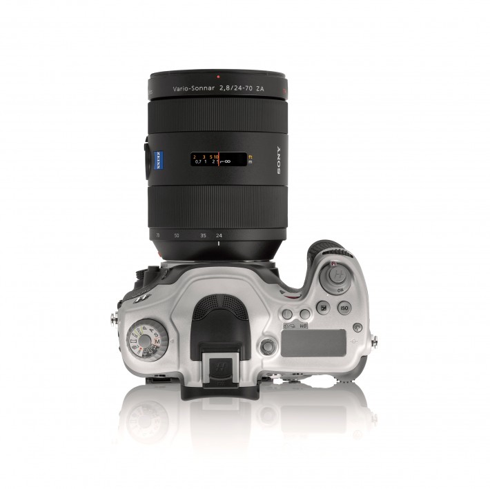 Fstoppers Hasselblad-HV_top_w