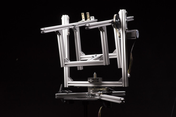 Austin_Rogers_Fstoppers_Enoumous_Pan_Tilt_Head_6